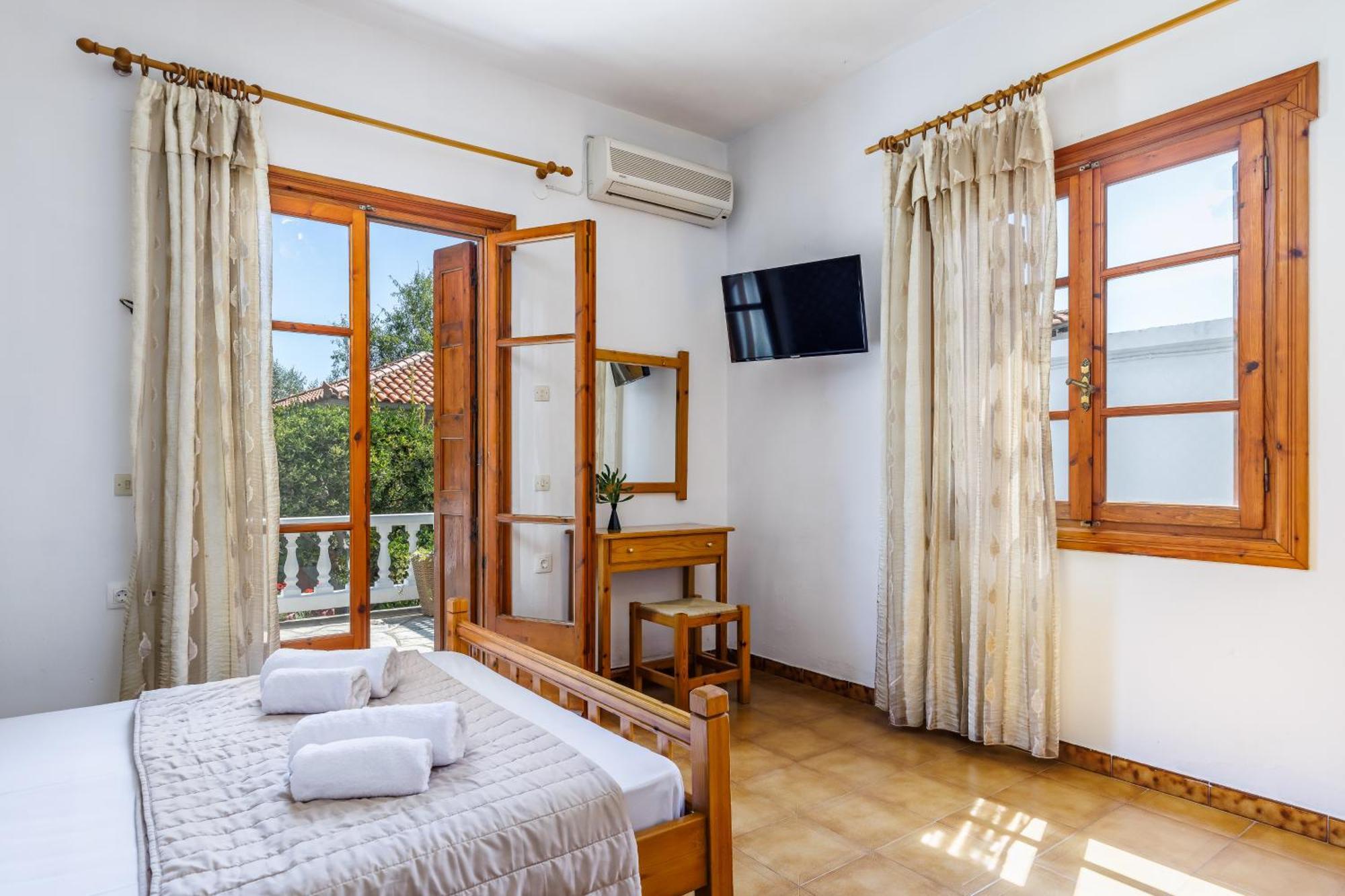 Panagou Studios Skopelos Oda fotoğraf